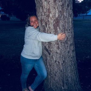 Meet your Posher, Alexandra